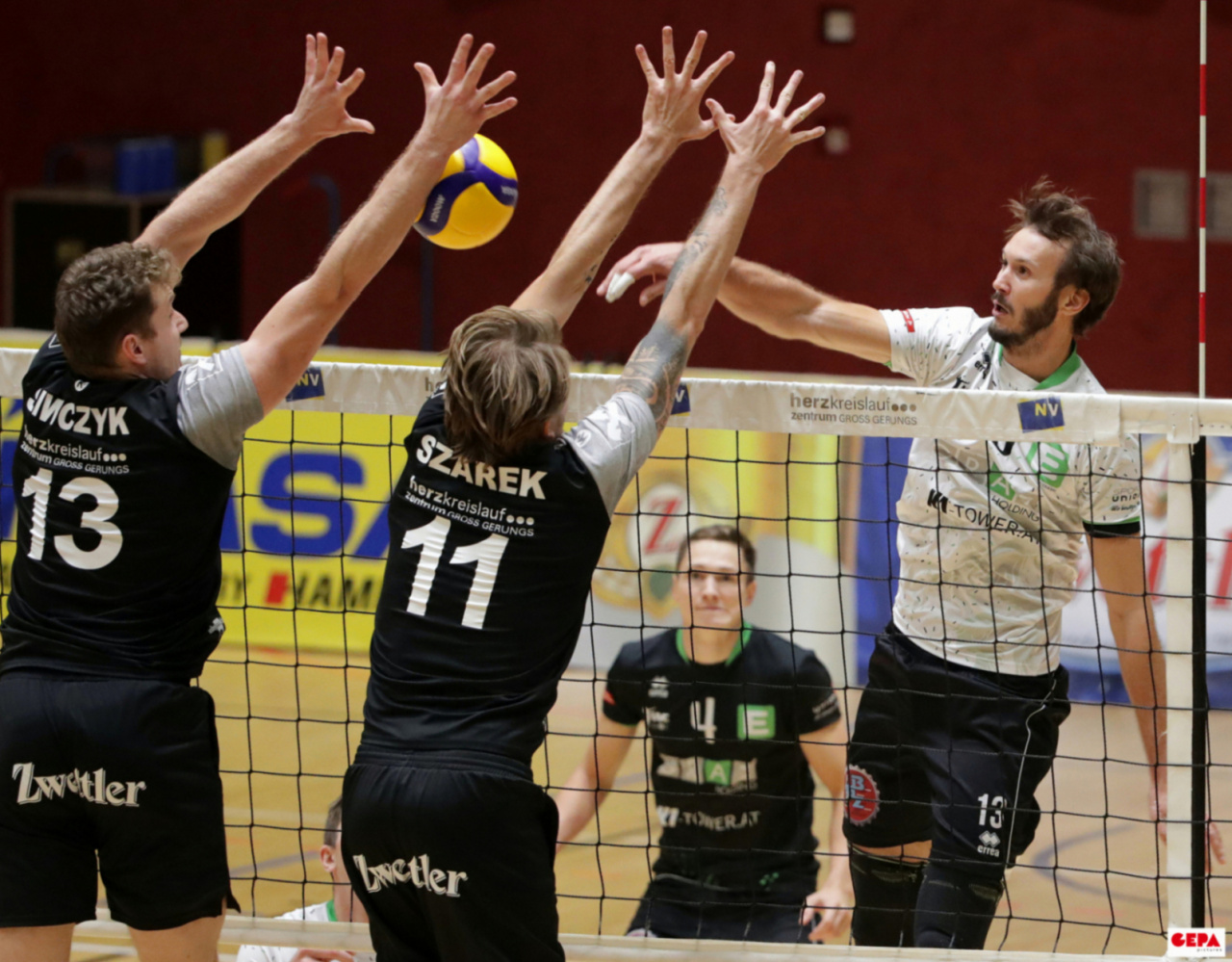 GEPA-30101912013.jpg-UVC Graz