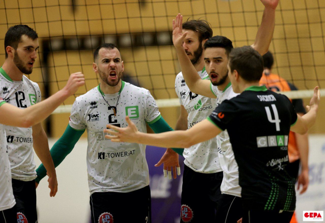 GEPA-19022051011.jpg-UVC Graz