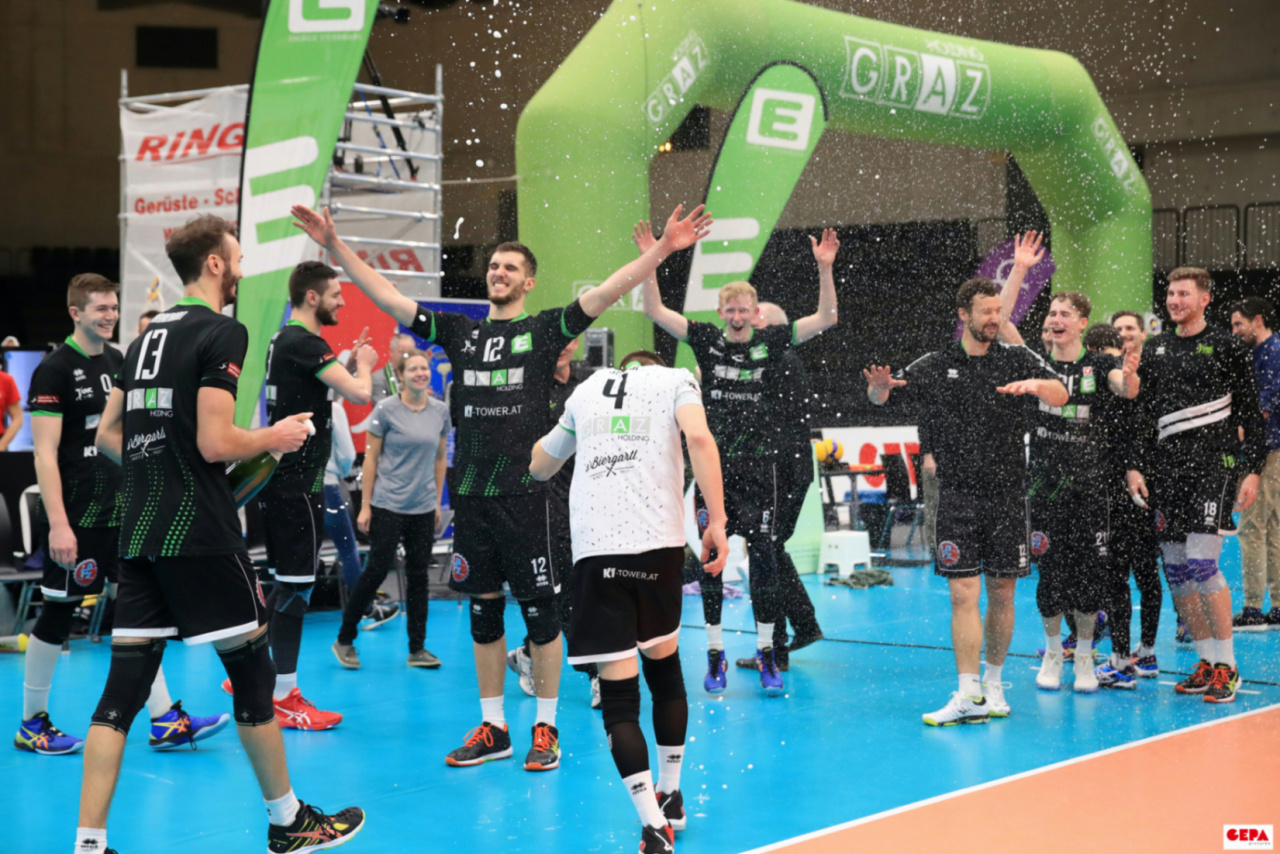 GEPA-01032072212.jpg-UVC Graz